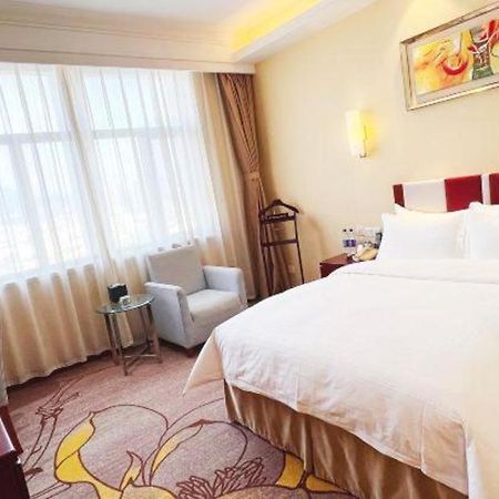 Qingdao Blue Horizon Hotel Licang Экстерьер фото