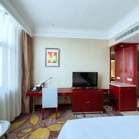 Qingdao Blue Horizon Hotel Licang Экстерьер фото
