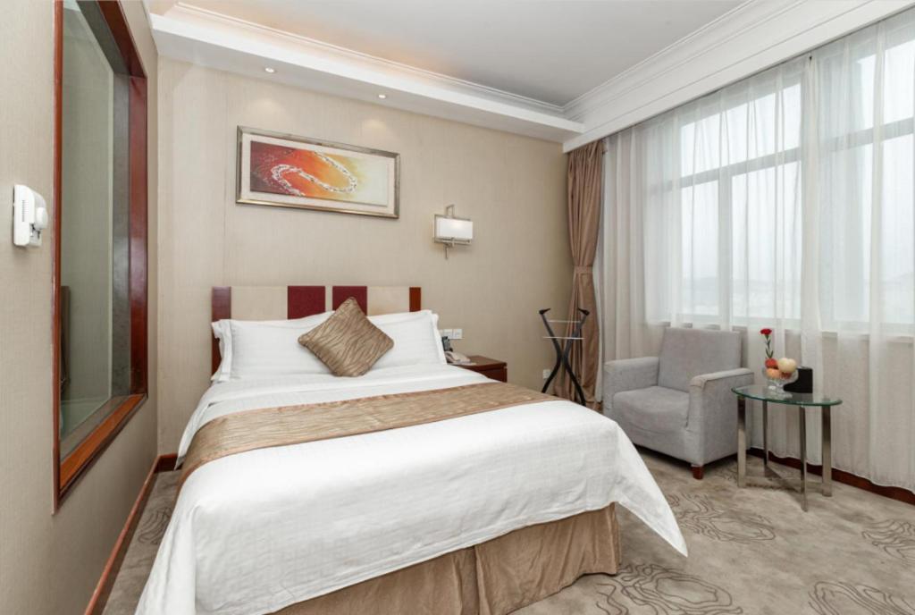 Qingdao Blue Horizon Hotel Licang Экстерьер фото