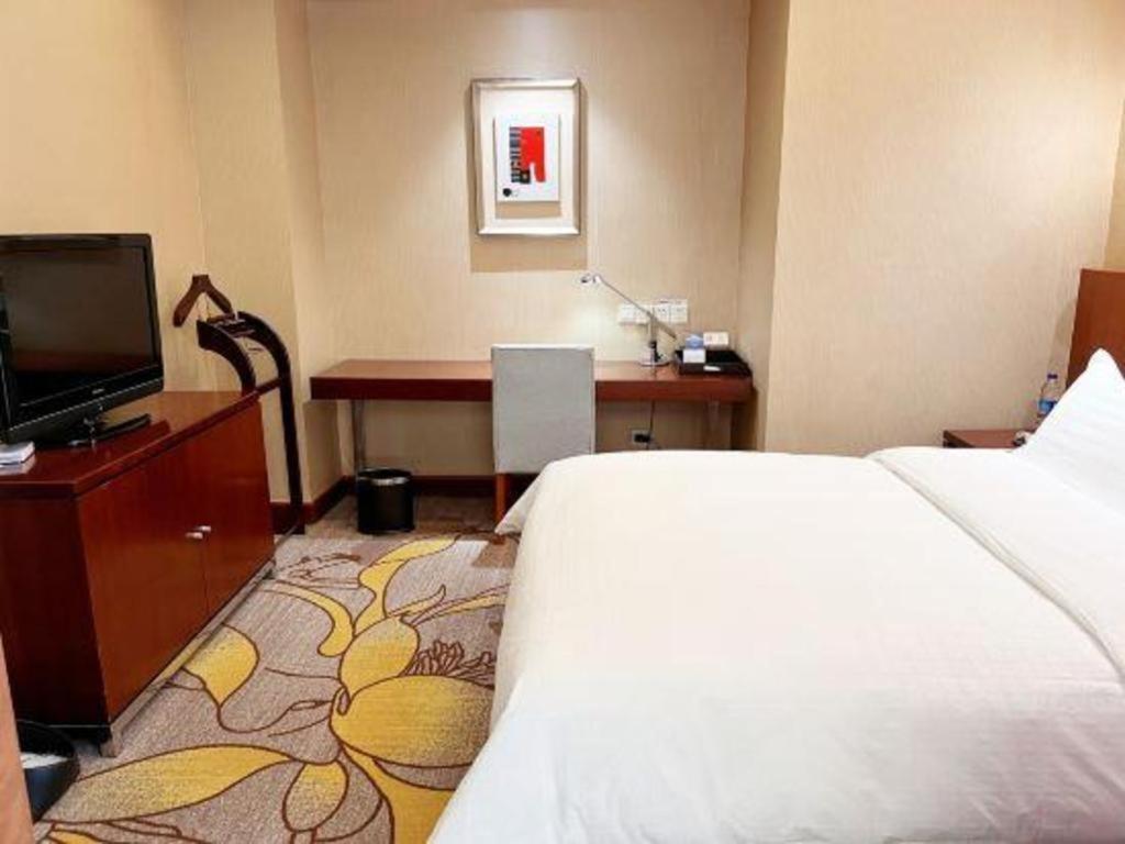 Qingdao Blue Horizon Hotel Licang Экстерьер фото