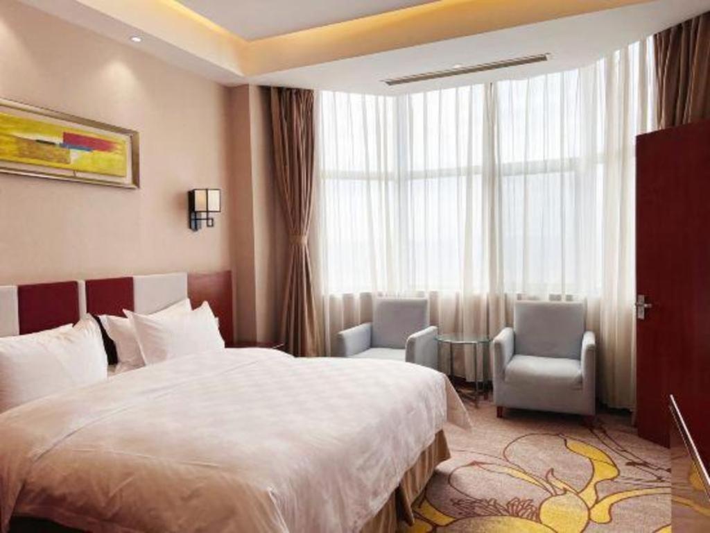 Qingdao Blue Horizon Hotel Licang Экстерьер фото