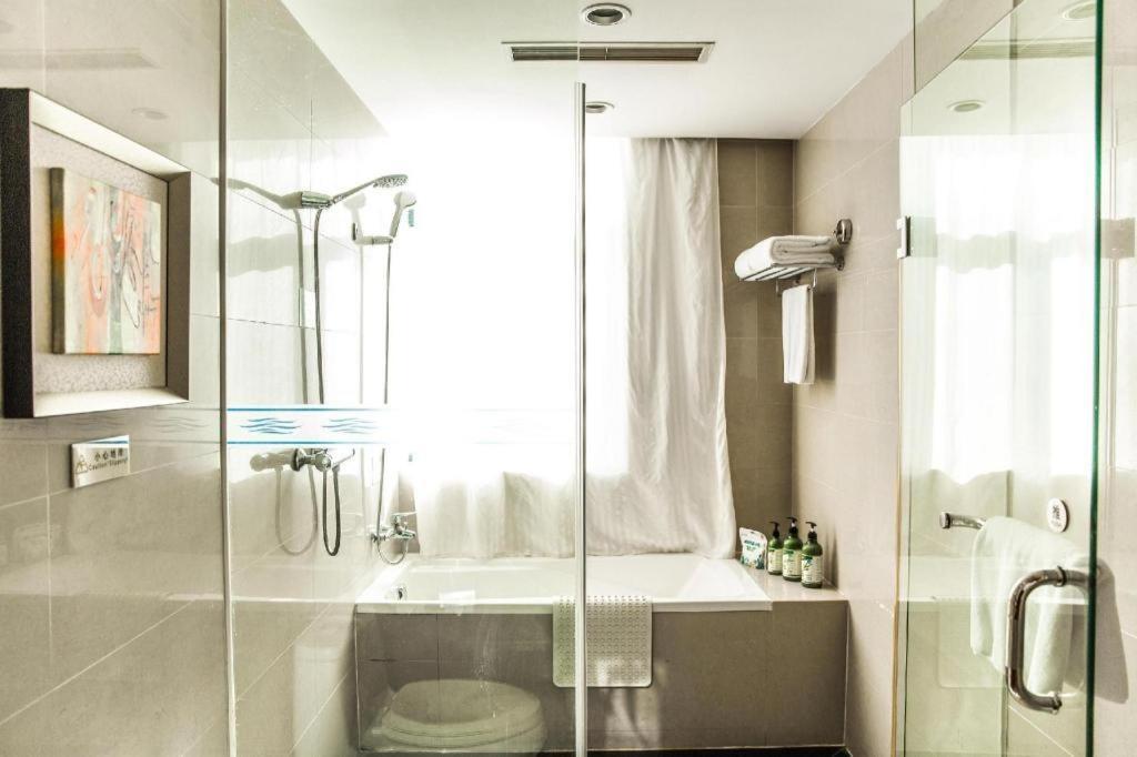 Qingdao Blue Horizon Hotel Licang Экстерьер фото