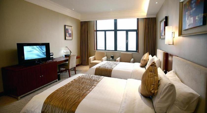 Qingdao Blue Horizon Hotel Licang Экстерьер фото
